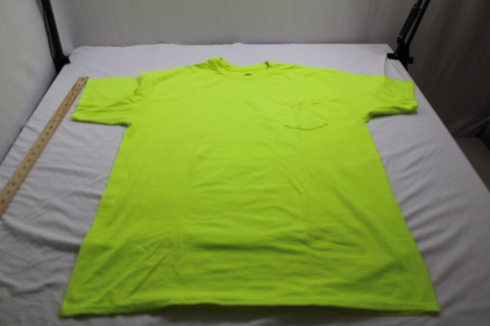 Gildan Men's XL Smart Basics Hi-Vis Safety Pocket T-Shirt Neon Yellow Cotton